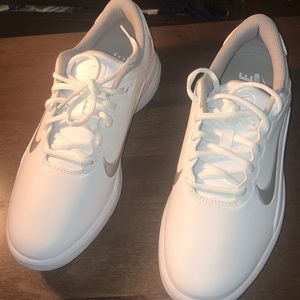 Nike Women's White and Silver Athletic Shoes
